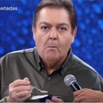 Faustão comendo iogurte Vigor